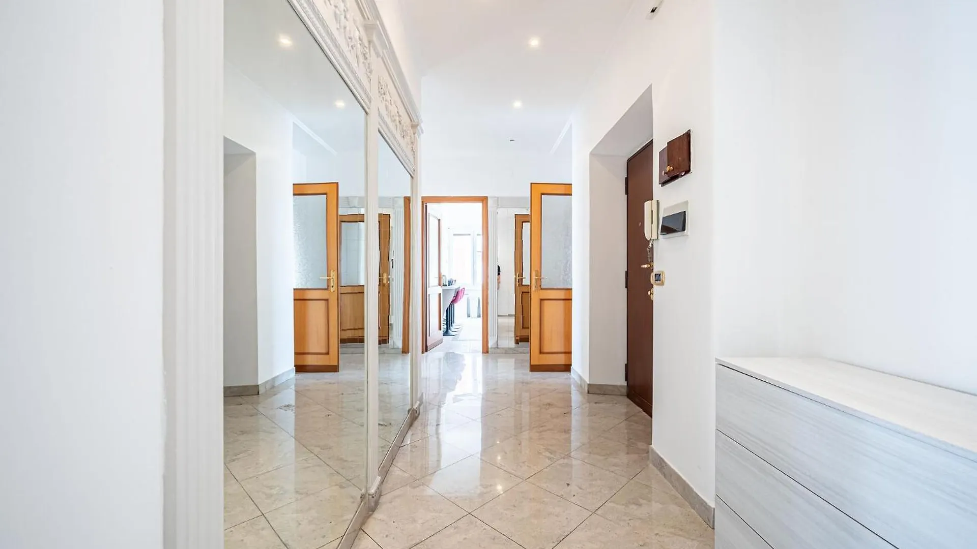 Via Niso Apartment Rome