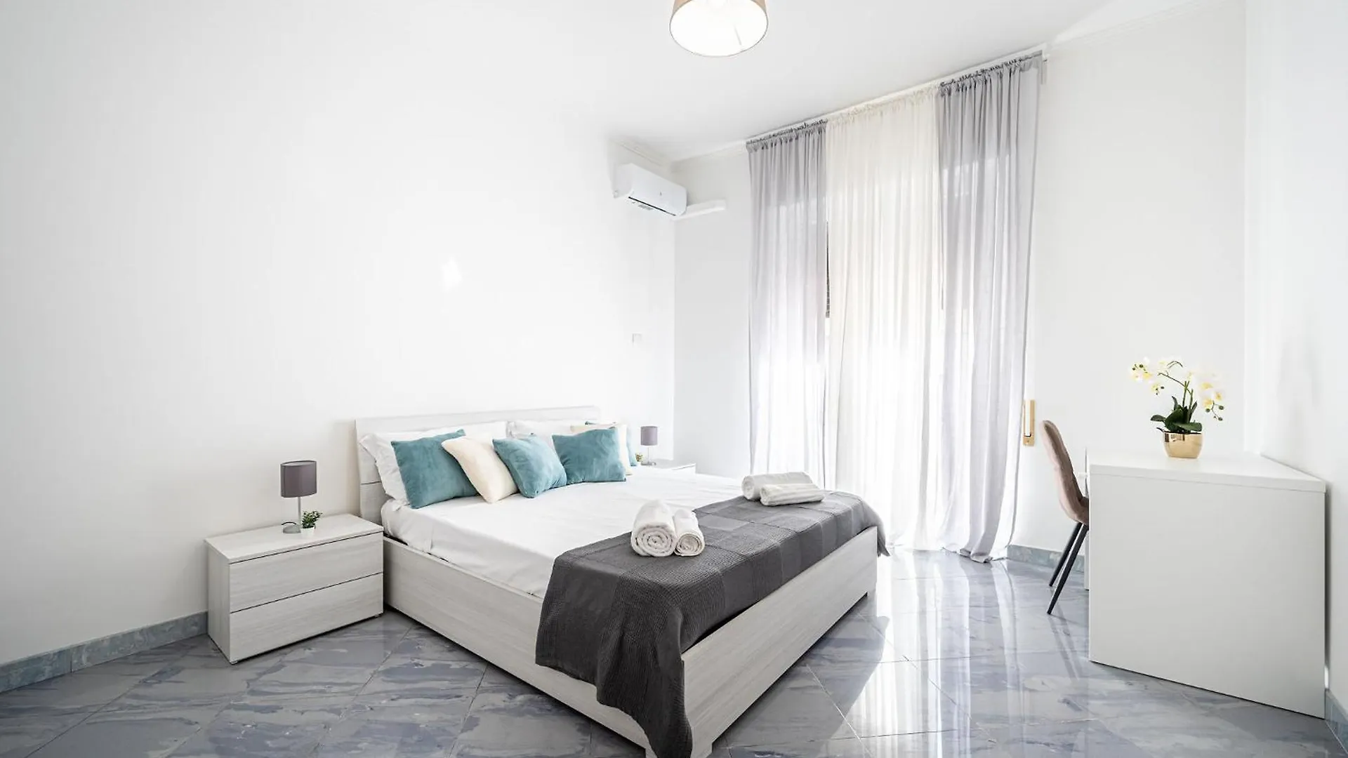 Via Niso Apartment contacts