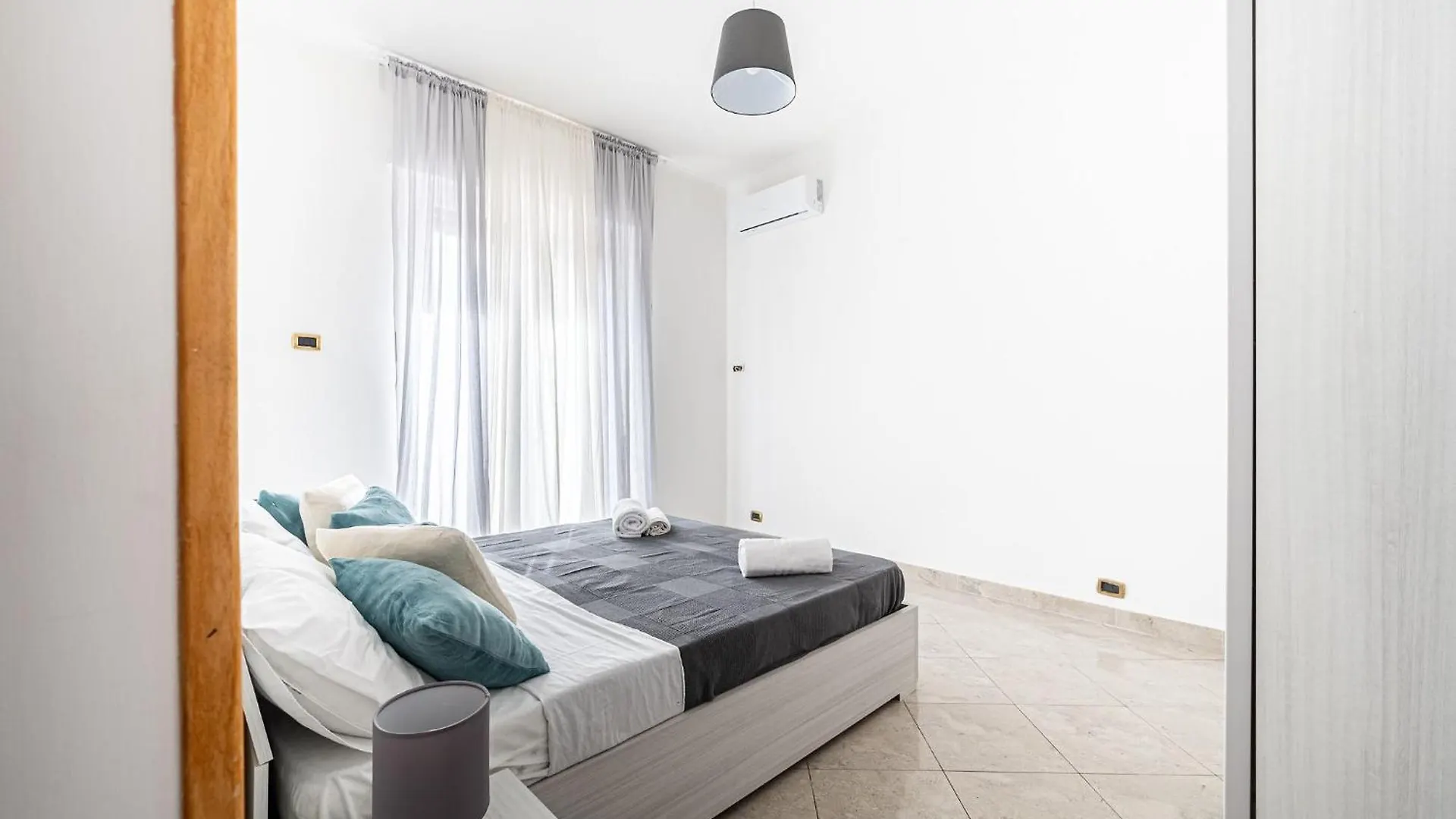 Via Niso Apartment Rome